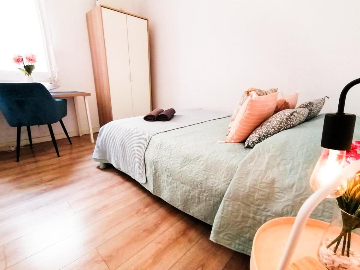 By Paseo De Gracia Rooms Barcelona Ngoại thất bức ảnh